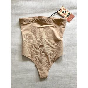 | new | Honeylove - Super Power Thong